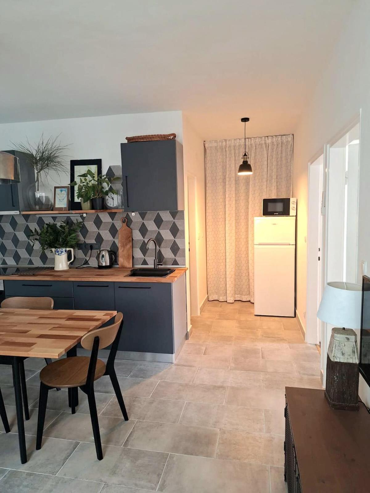 Apartman Matusan Palit55 Rab Town Extérieur photo